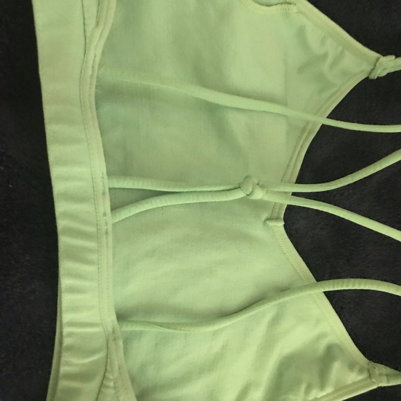 Fabletics Brand workout too - Picture 3 of 3